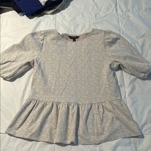 Banana Republic Gray Peplum Blouse with Short Sleeves